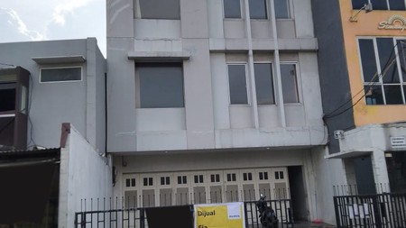 Ruko Siap Pakai, Lokasi Strategis, dan Kawasan Ramai @Tegal Rotan Ciputat