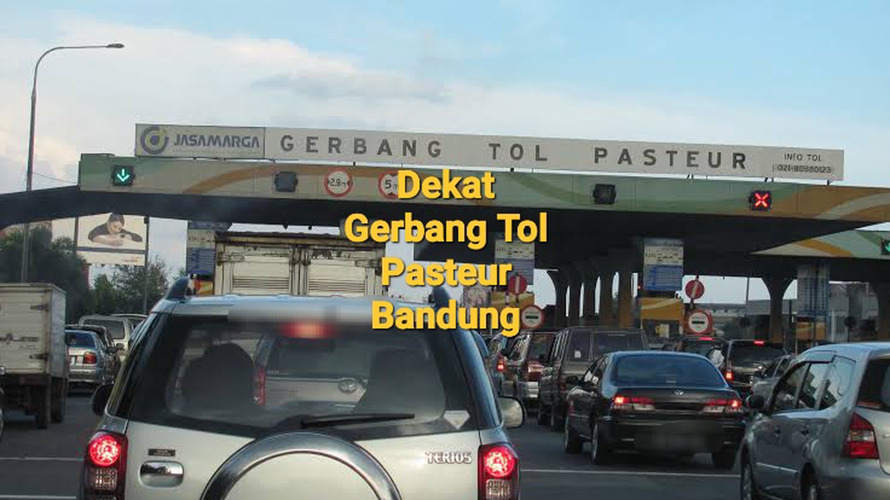 Rumah klasik di Bandung Wetan dekat Dago Juanda, Riau, Cihampelas