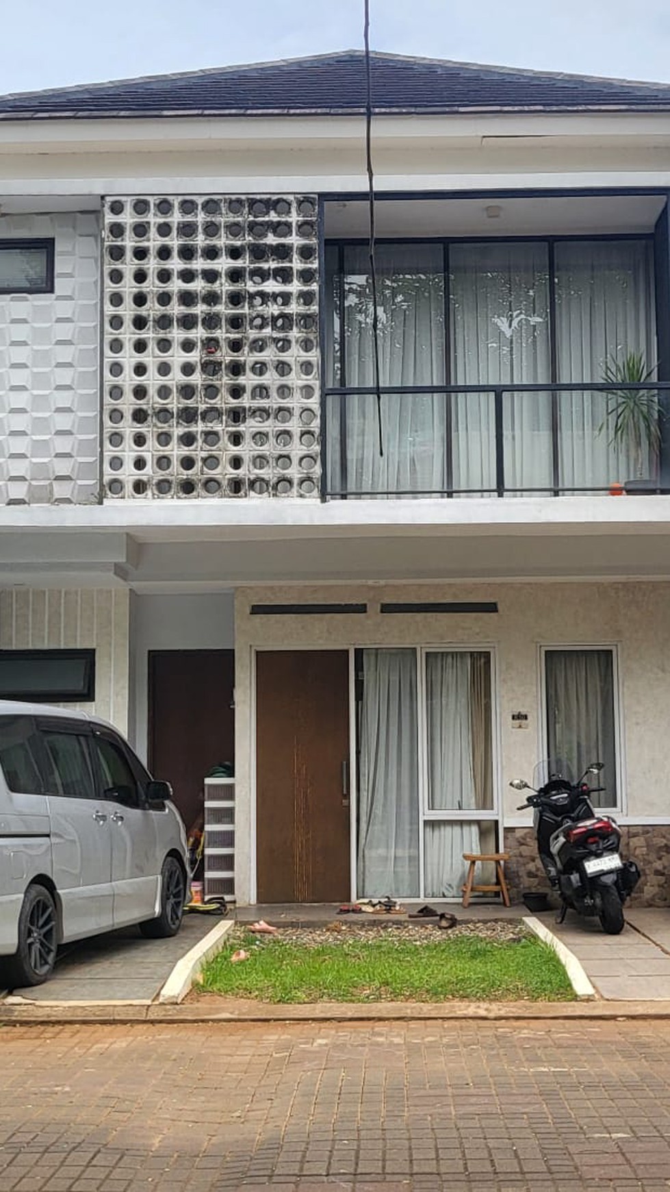 Rumah Siap Huni dengan Hunian Nyaman dan Asri di @Golden Park, BSD