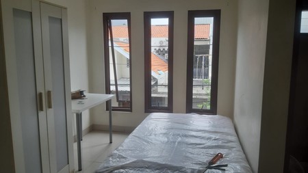 Di jual  rumah  kos kosan bagus di  kwitang 