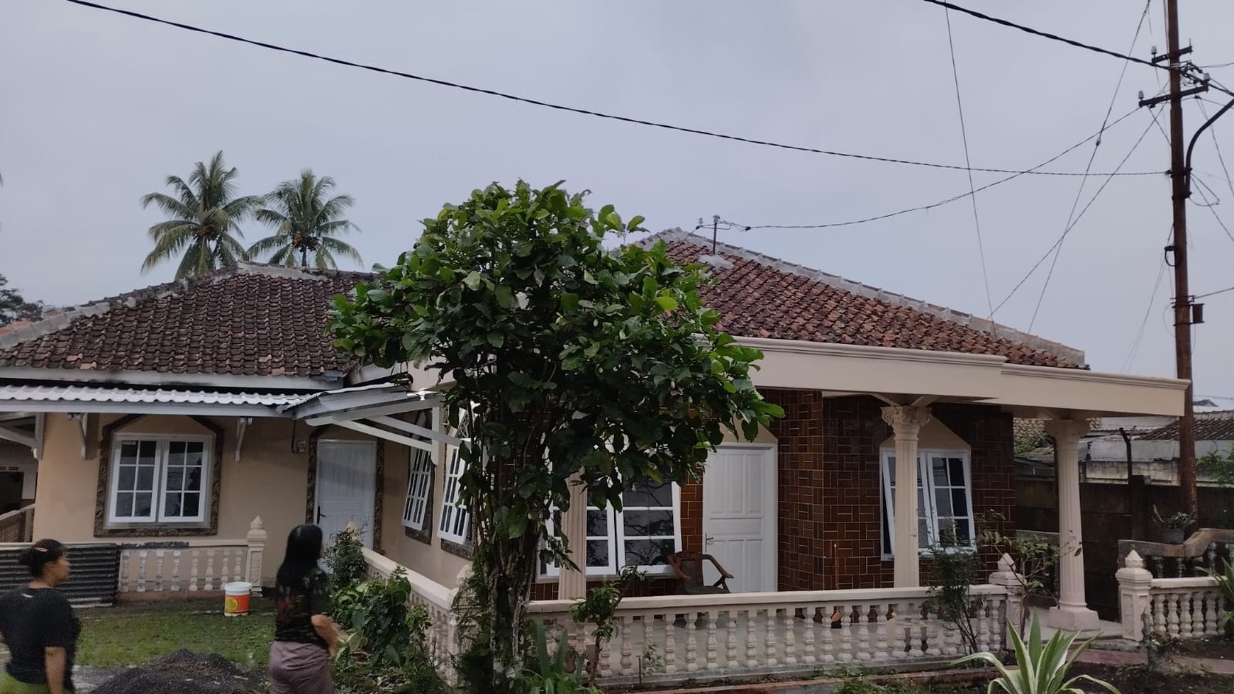 Rumah hitung tanah di Sukabumi