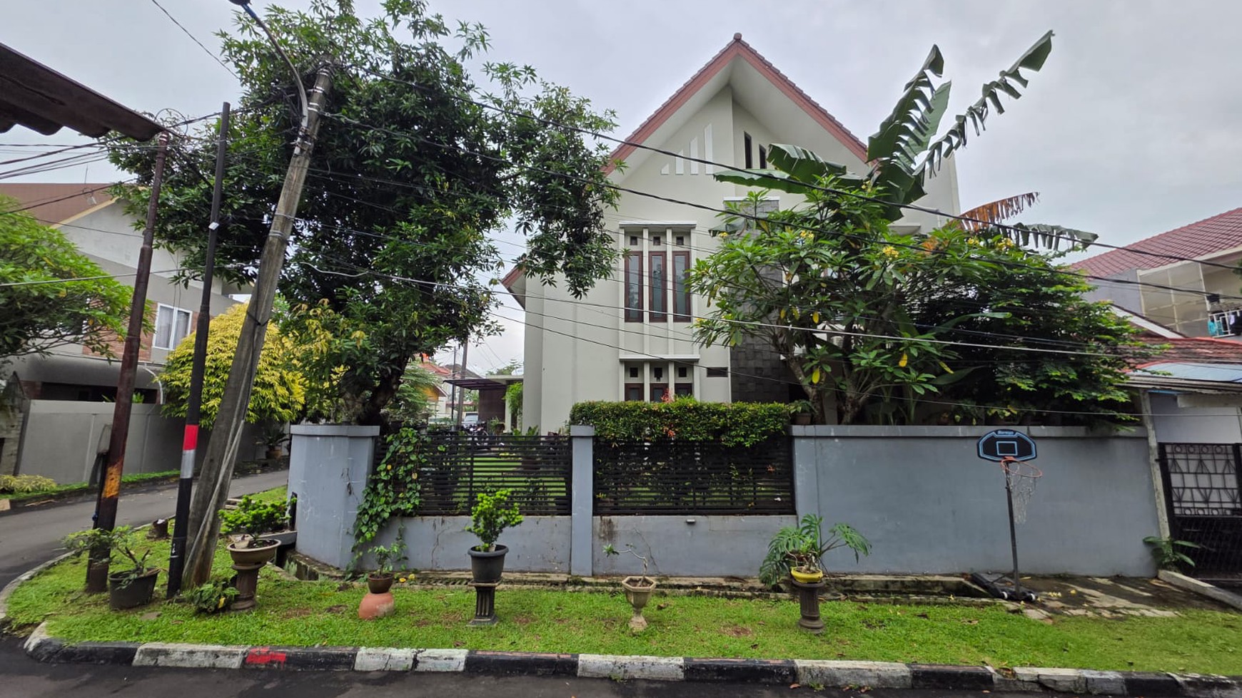 Rumah Bagus Di Komp Lebak Bulus Indah, Jl Pertanian Raya Lebak Bulus