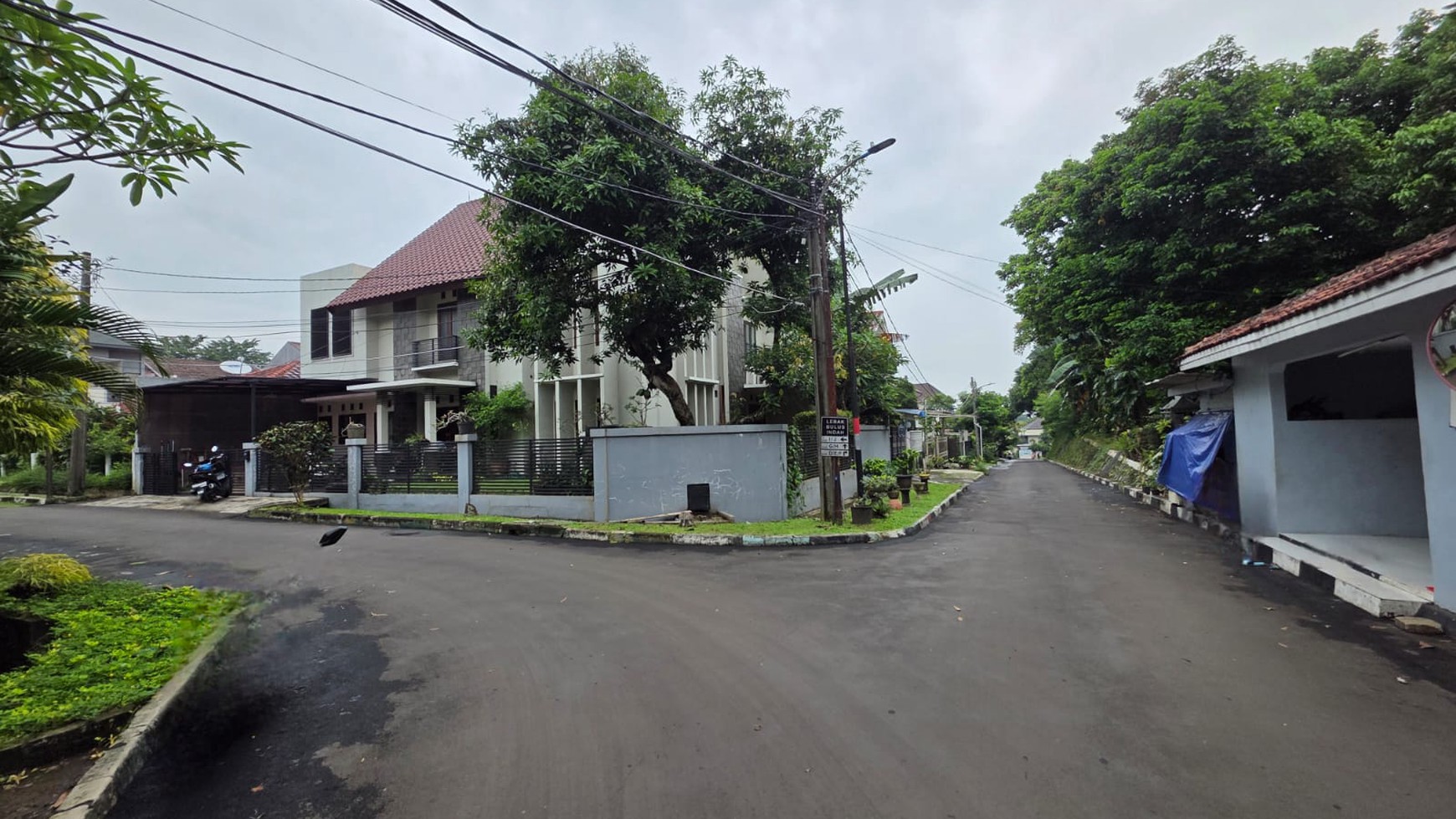 Rumah Bagus Di Komp Lebak Bulus Indah, Jl Pertanian Raya Lebak Bulus