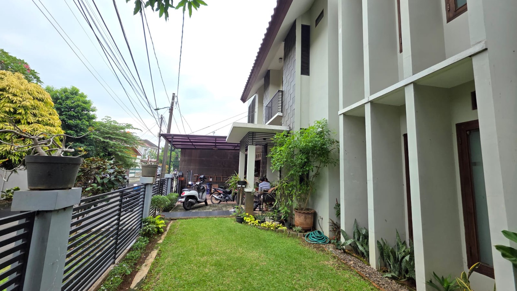 Rumah Bagus Di Komp Lebak Bulus Indah, Jl Pertanian Raya Lebak Bulus