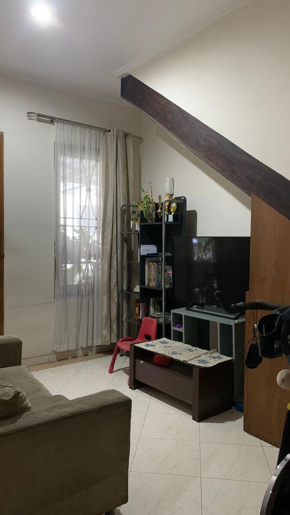 Rumah minimalist di Lippo Karawaci Tangerang 