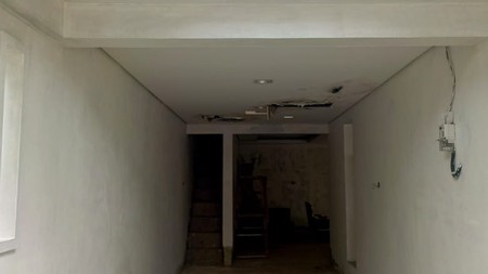 Dijual Cepat Rumah 3 lantai,Bagus di Bintaro Jaya 6