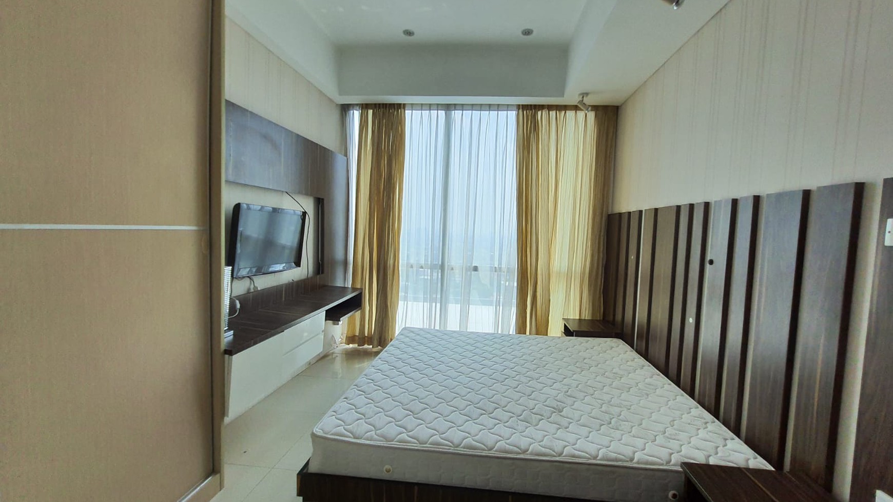 BU - Jual Rugi - Unit Mewah 3 Bed Room di Tower Empire Kemang Village