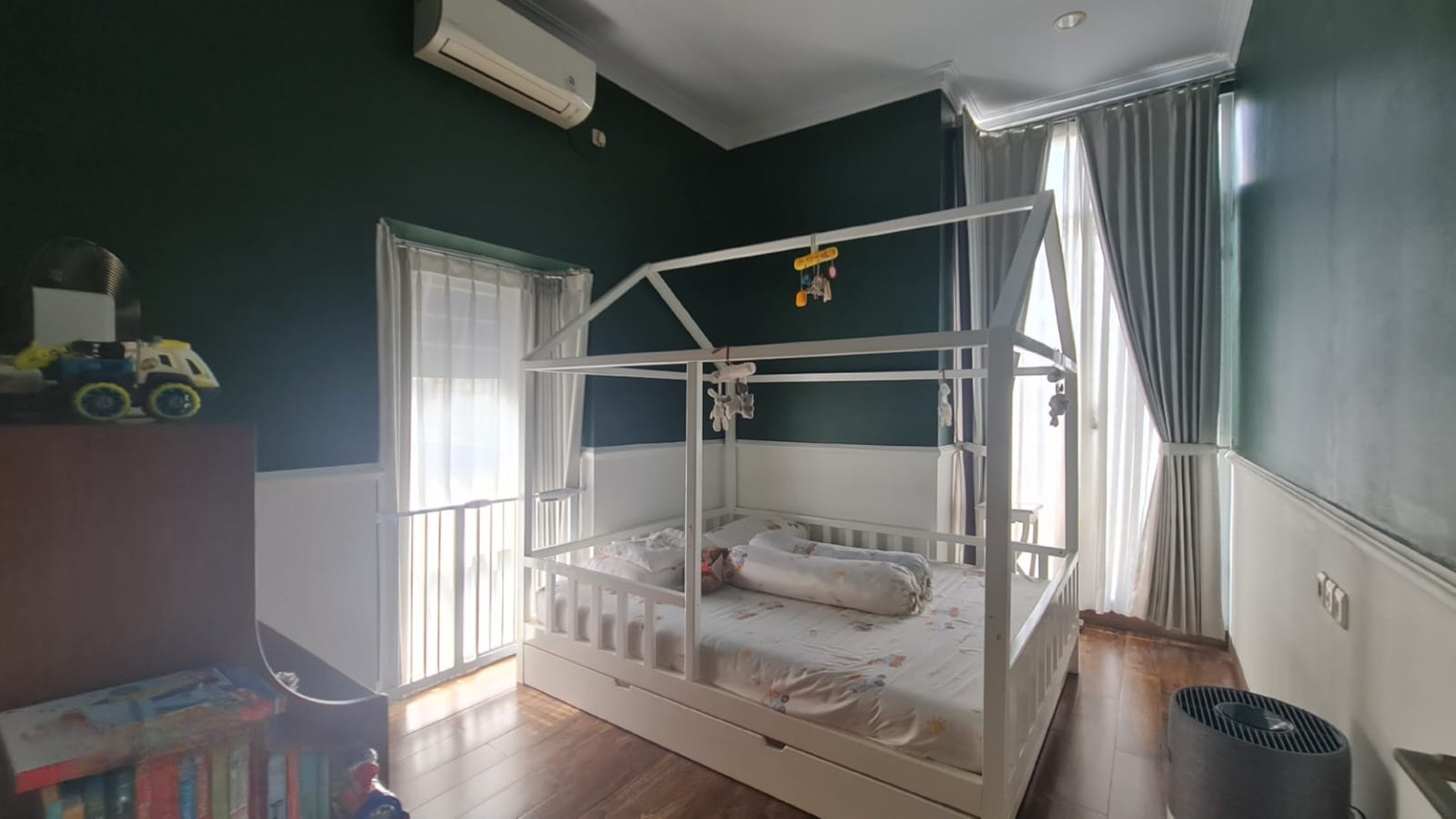 Rumah cantik siap Huni full furnish di daerah Kebagusan Jakarta Selatan.