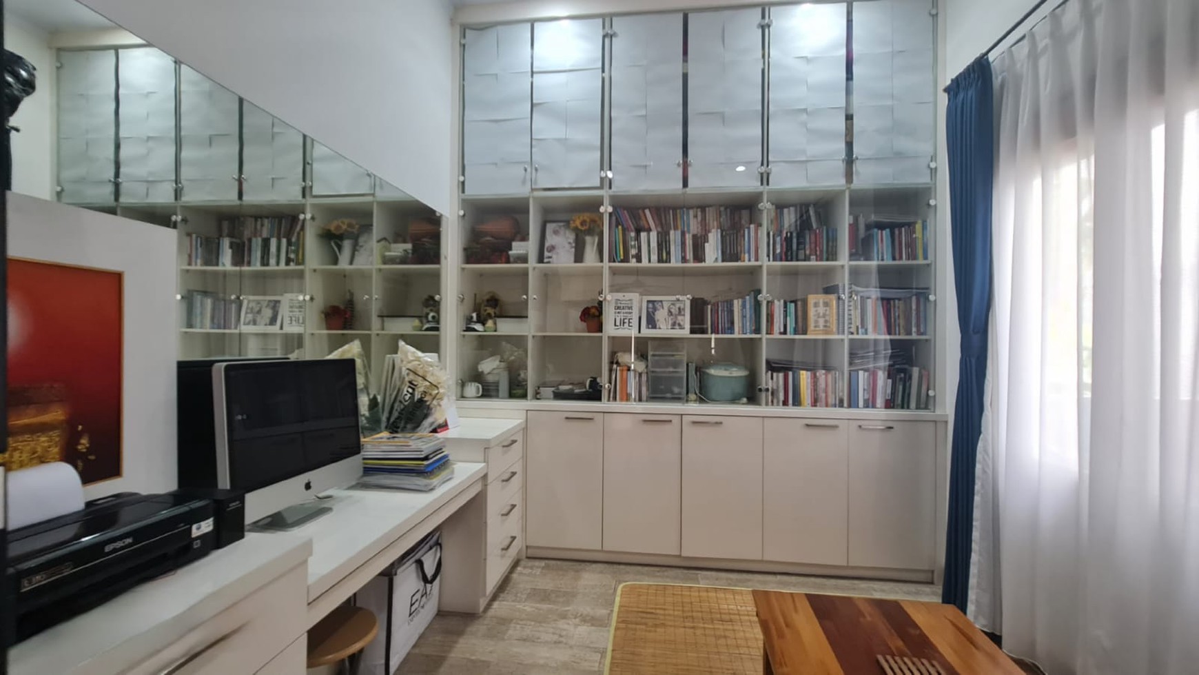 Rumah cantik siap Huni full furnish di daerah Kebagusan Jakarta Selatan.