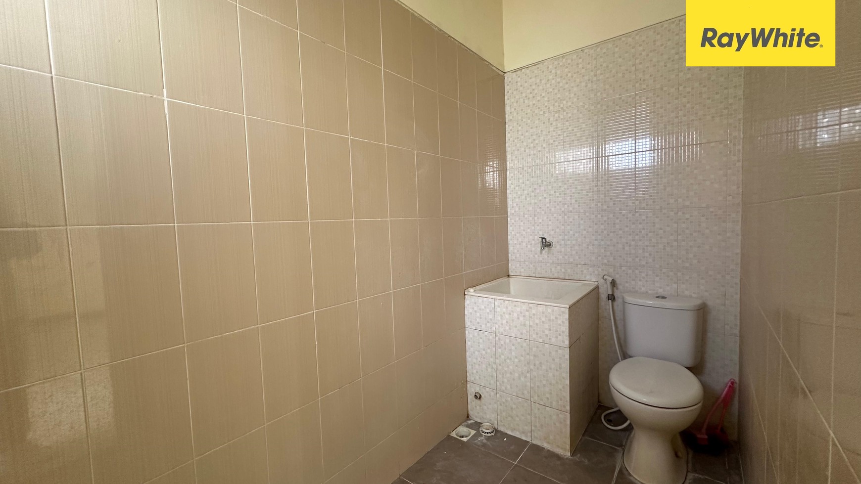 Rumah Dijual Puri Surya Jaya Sidoarjo