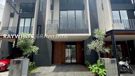 Rumah Modern dalam Cluster Area Lebak Bulus