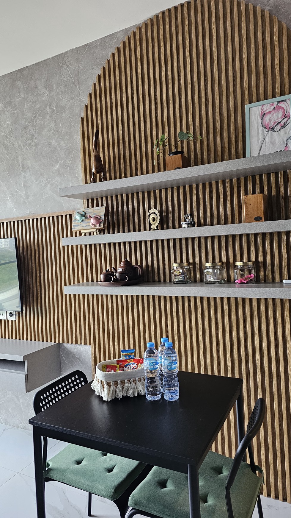 Take Over Apartemen Sky House berada di dekat Mall AEON, Stasiun dan Universita