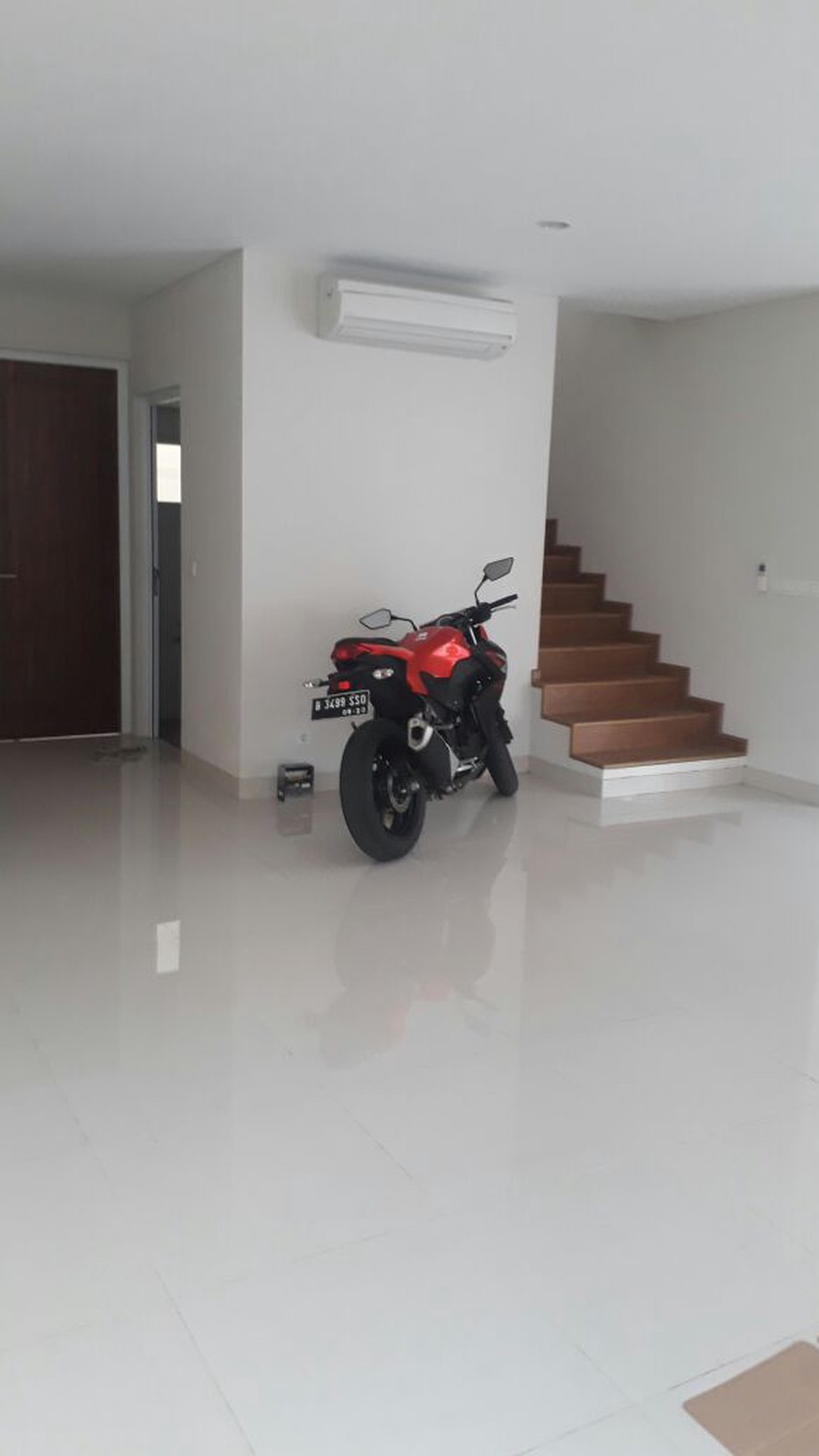 Rumah dalam cluster, kemanan 24 jam di Larangan