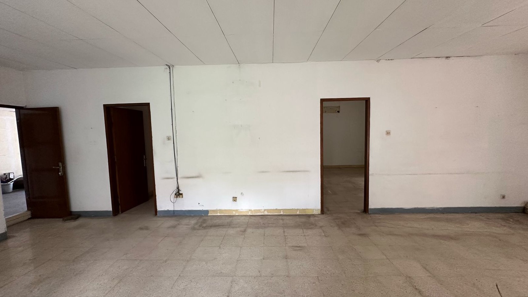 Rumah Lama Hitung Tanah 482m2 di Komplek Perumahan Pangkalan Jati Cinere