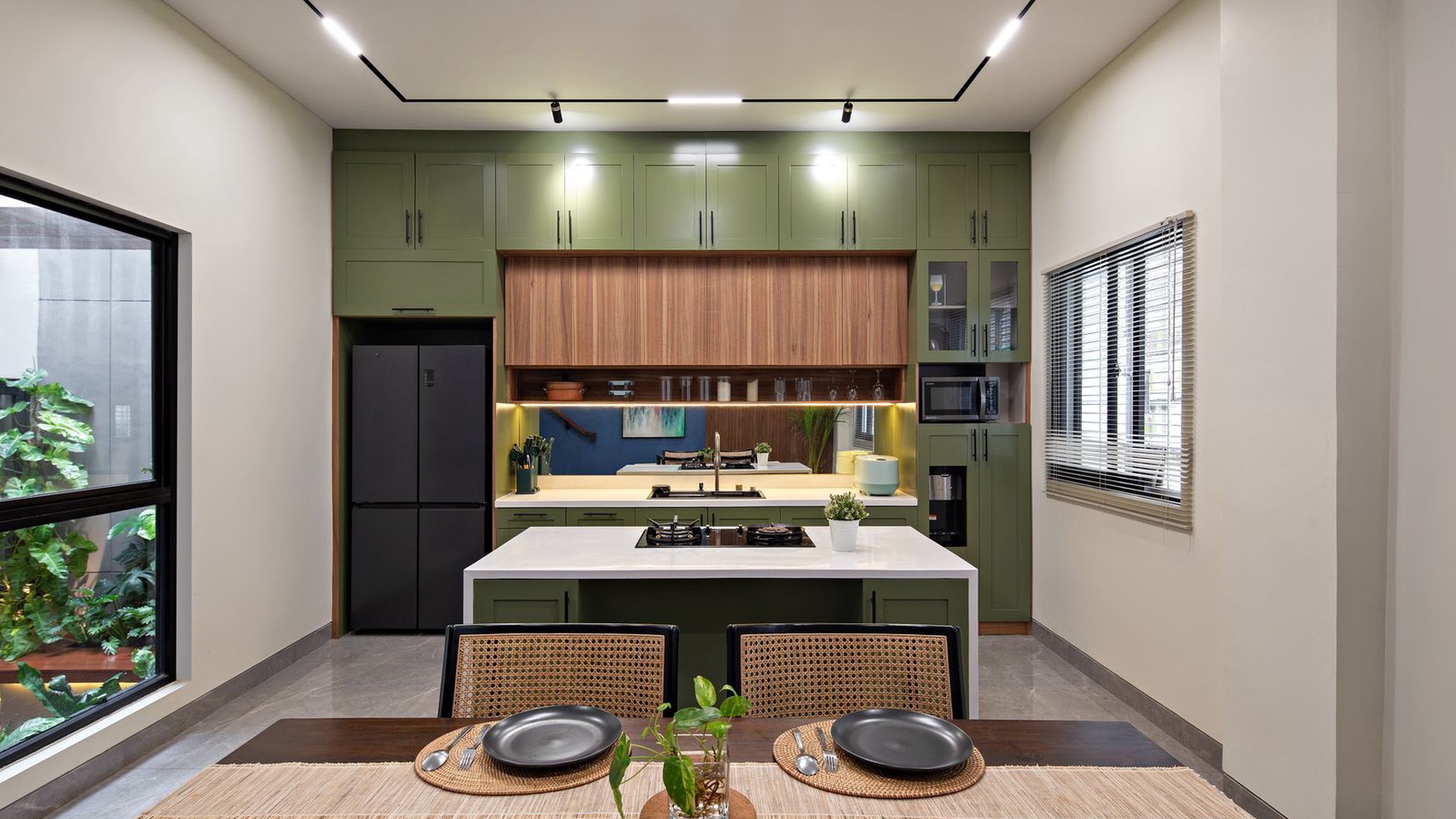 Rumah 3 Lantai, Full Furnished, Modern Minimalis di Kota Wisata Cibubur