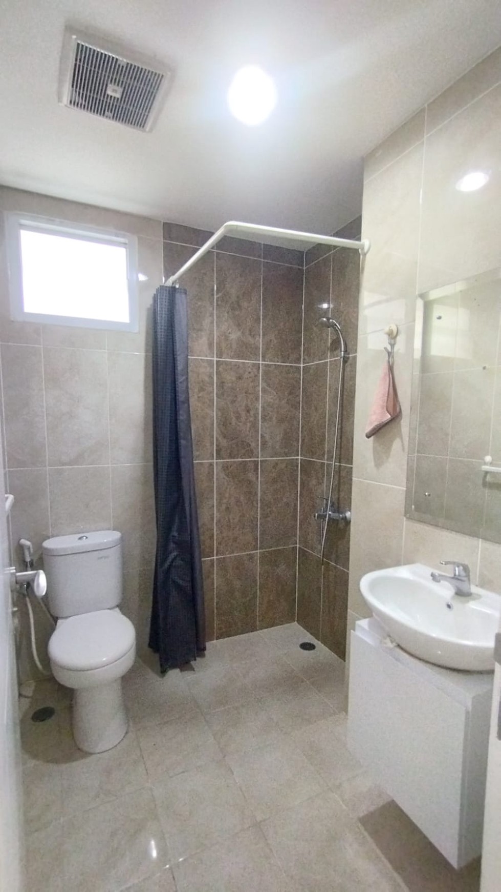 Disewakan Apartemen Rainbow springs - Gading Serpong Tangerang