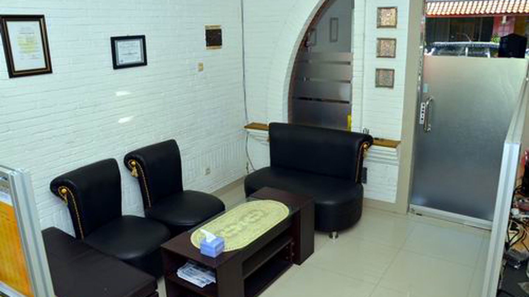 Rumah Hitung Tanah Area Cipete