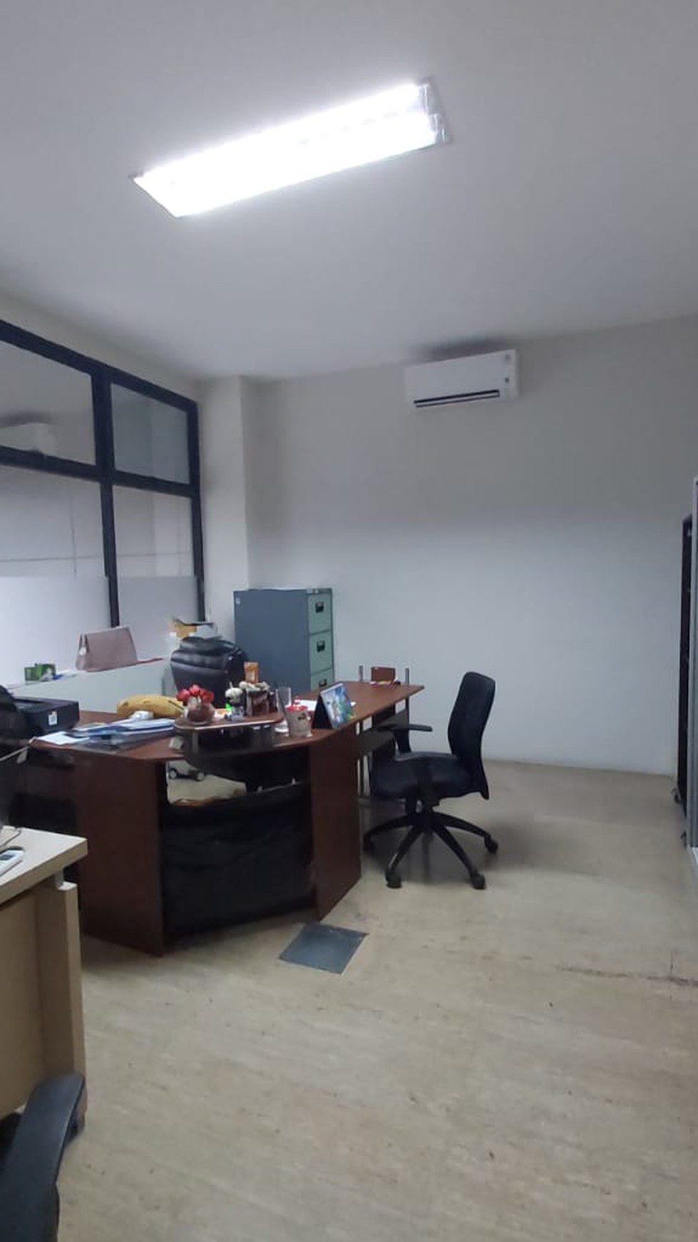 Gedung Kantor Dijual di Gambir