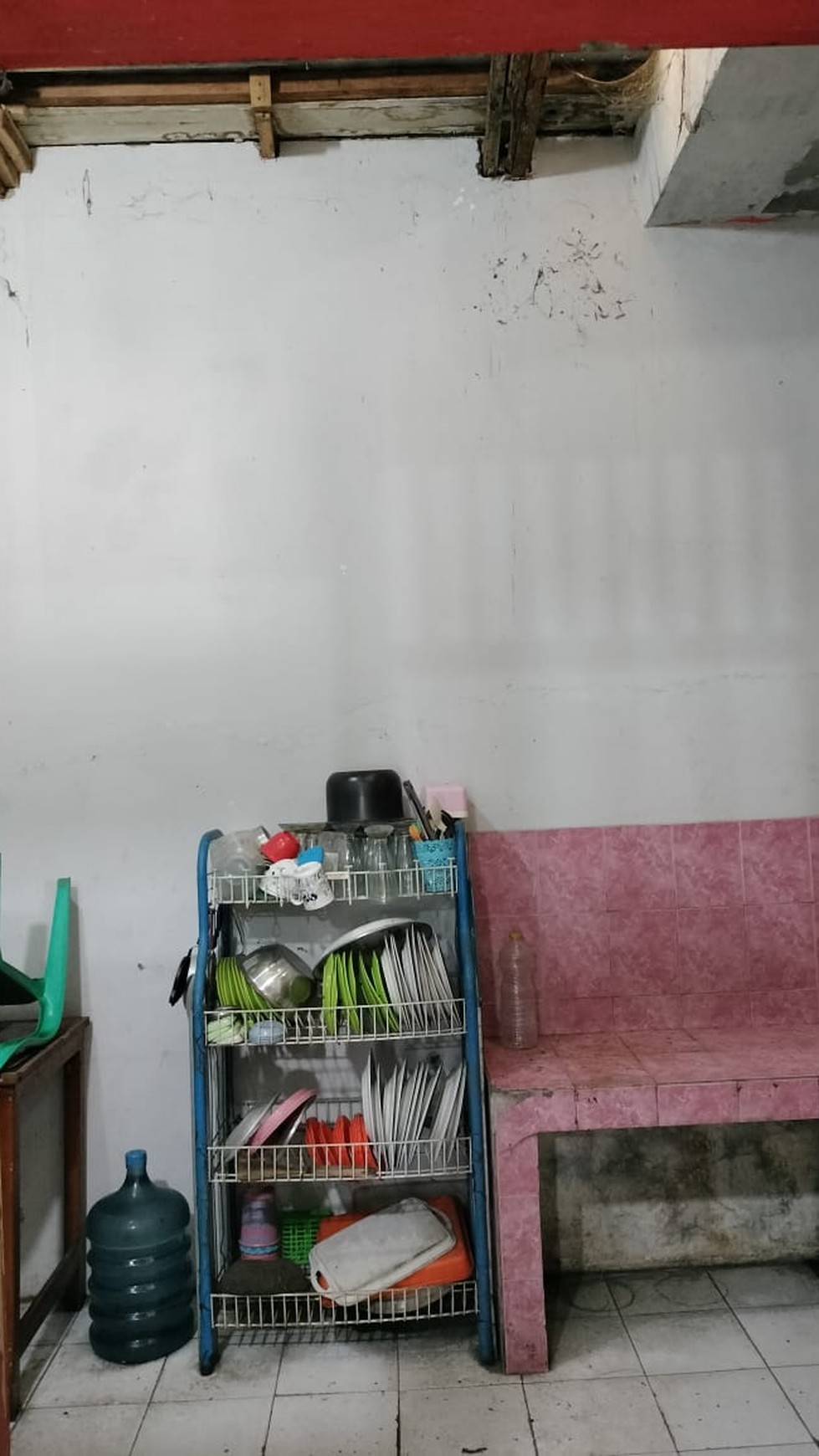 Ruko Siap untuk Usaha di Komplek Griya Bukit Jaya Gunung Putri