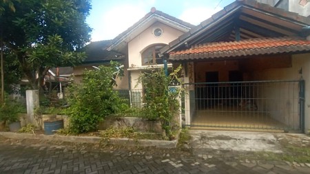 Rumah 4 Kamar Dalam Perum Griya Taman Asri