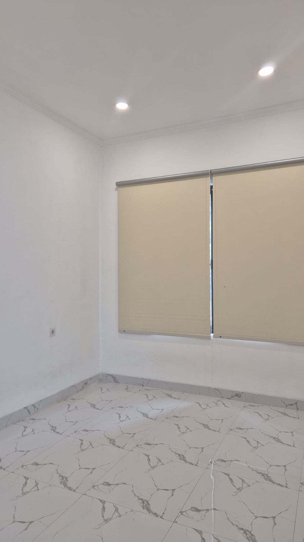 Rumah brand new siap huni di bintaro sektor 4