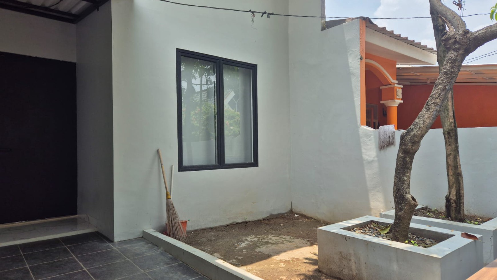 Rumah brand new siap huni di bintaro sektor 4