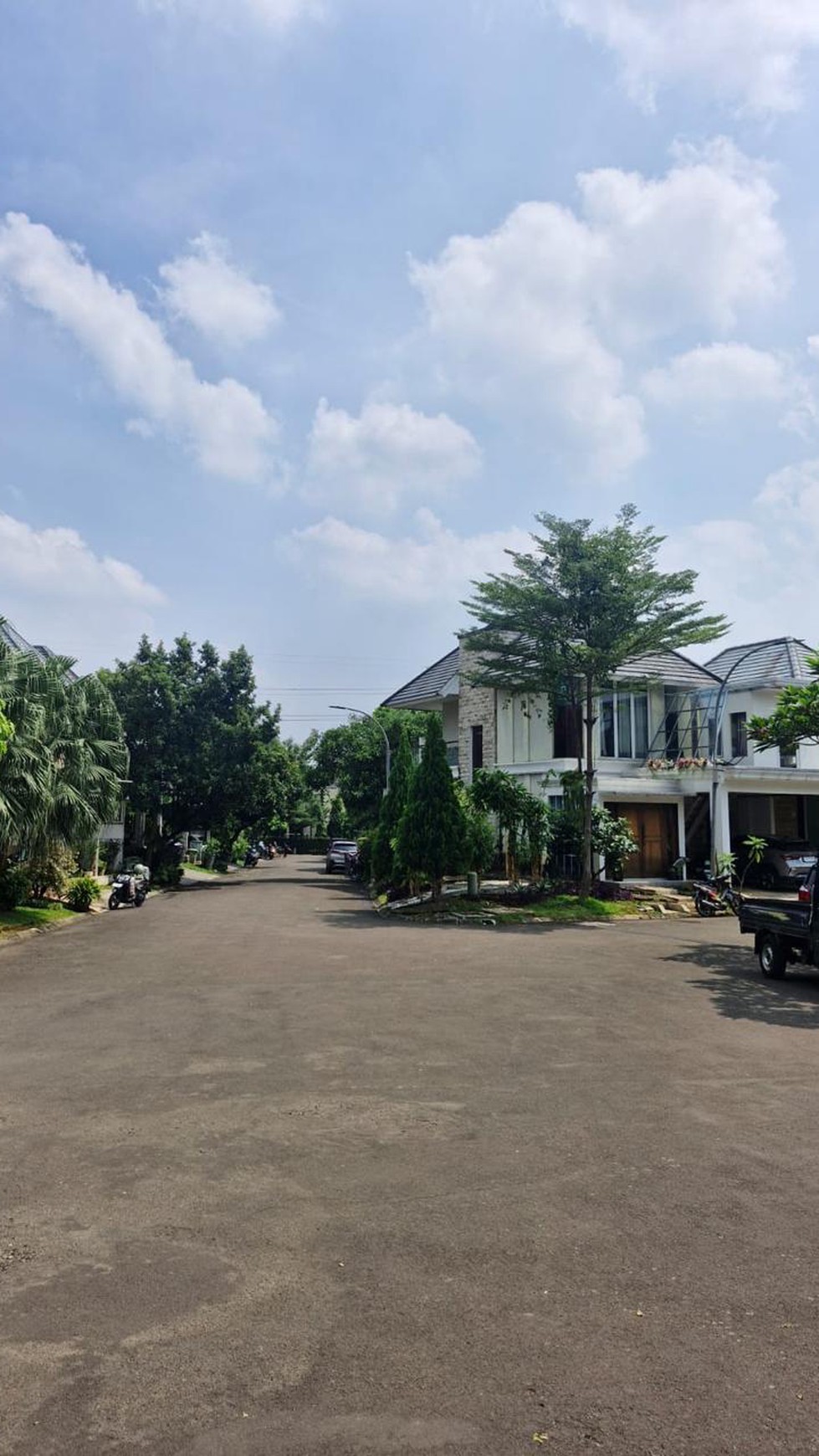 Di Jual Rumah siap huni  di Green Andara Residences Depok