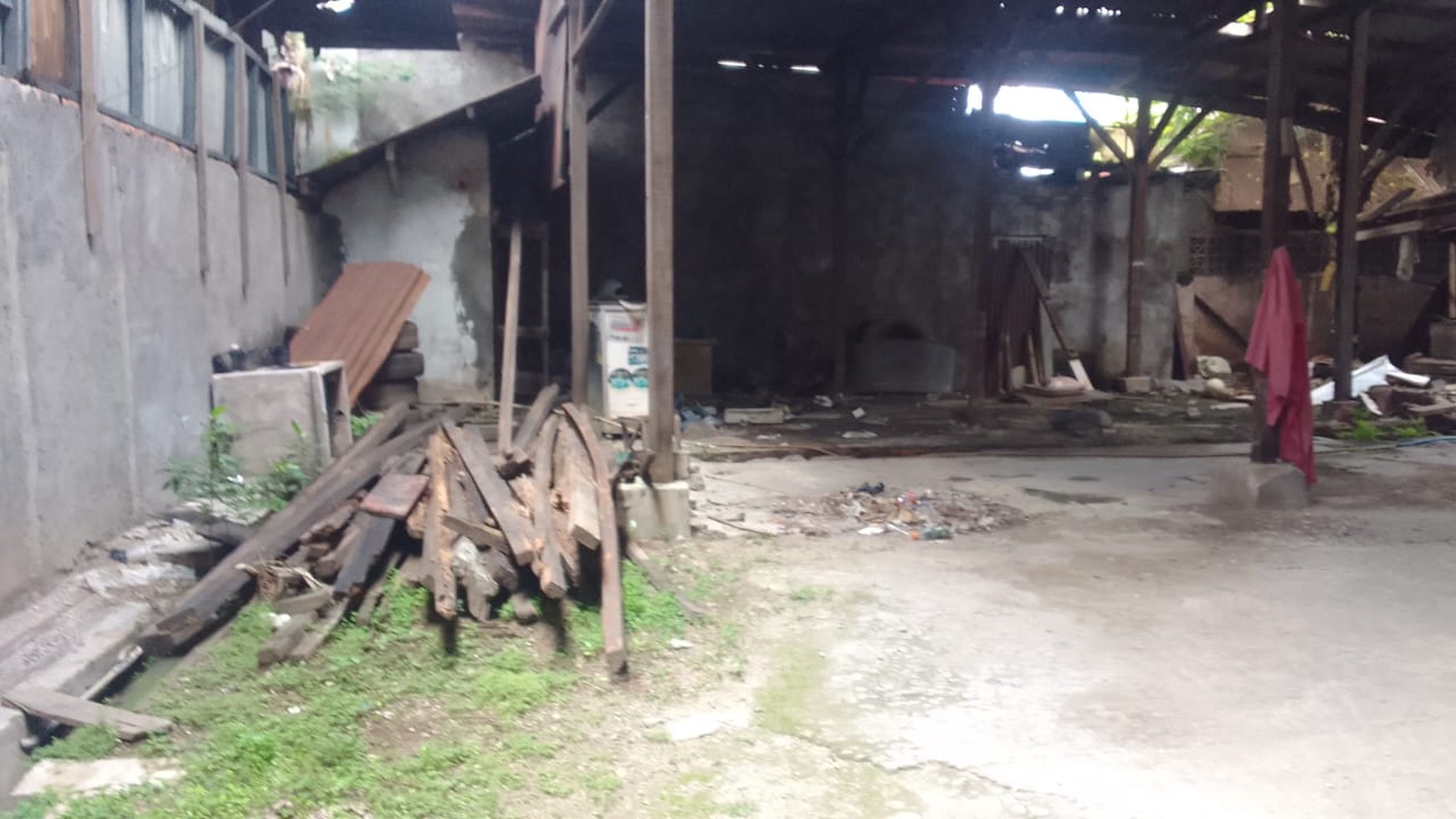 Rumah Hitung Tanah Area Cipete