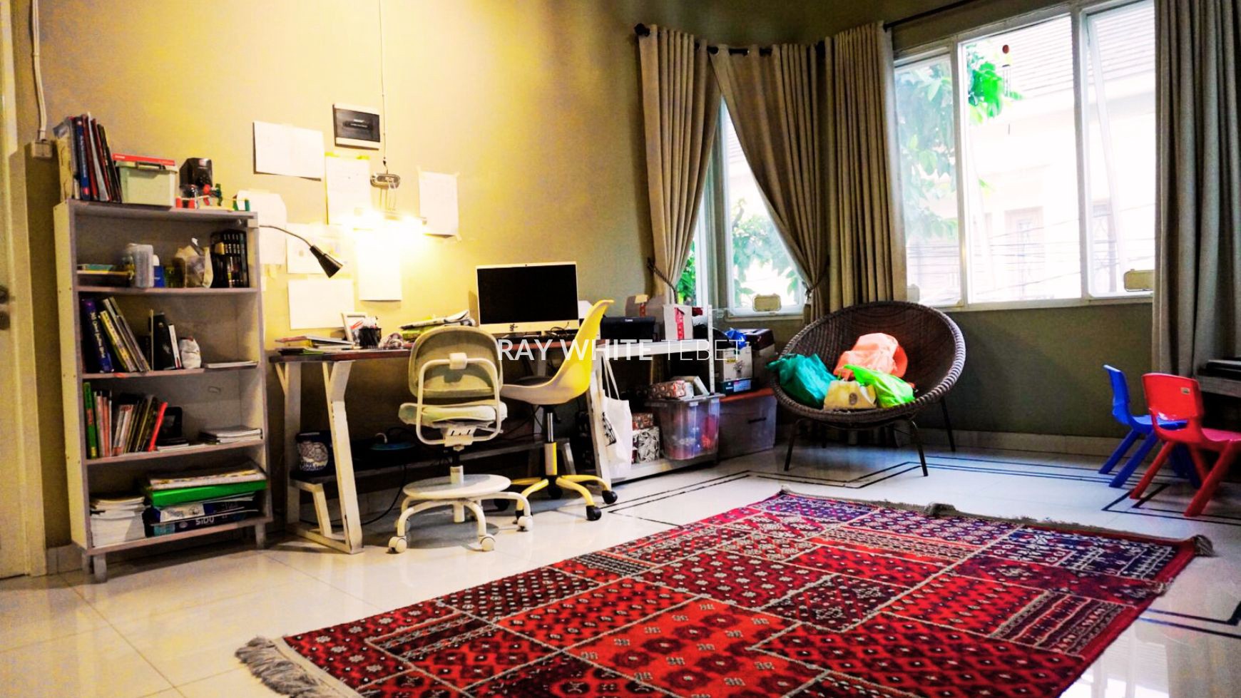 Rumah Hitung Tanah Area Cipete