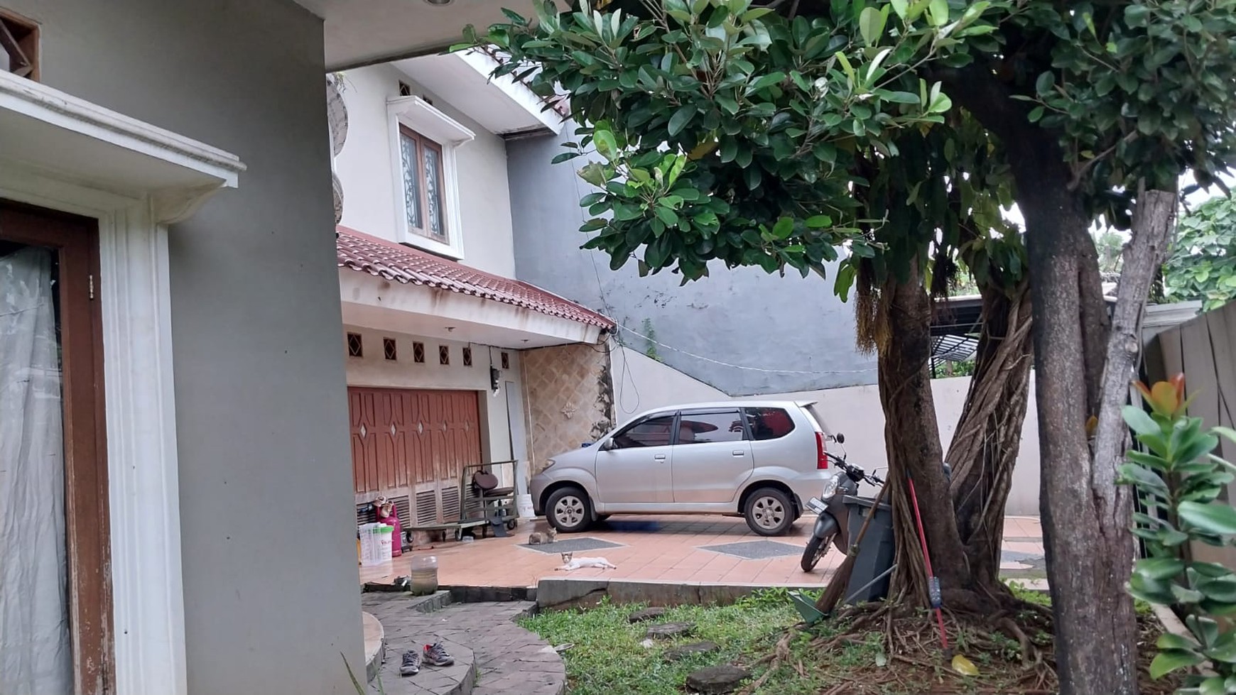 Rumah Hitung Tanah Area Cipete