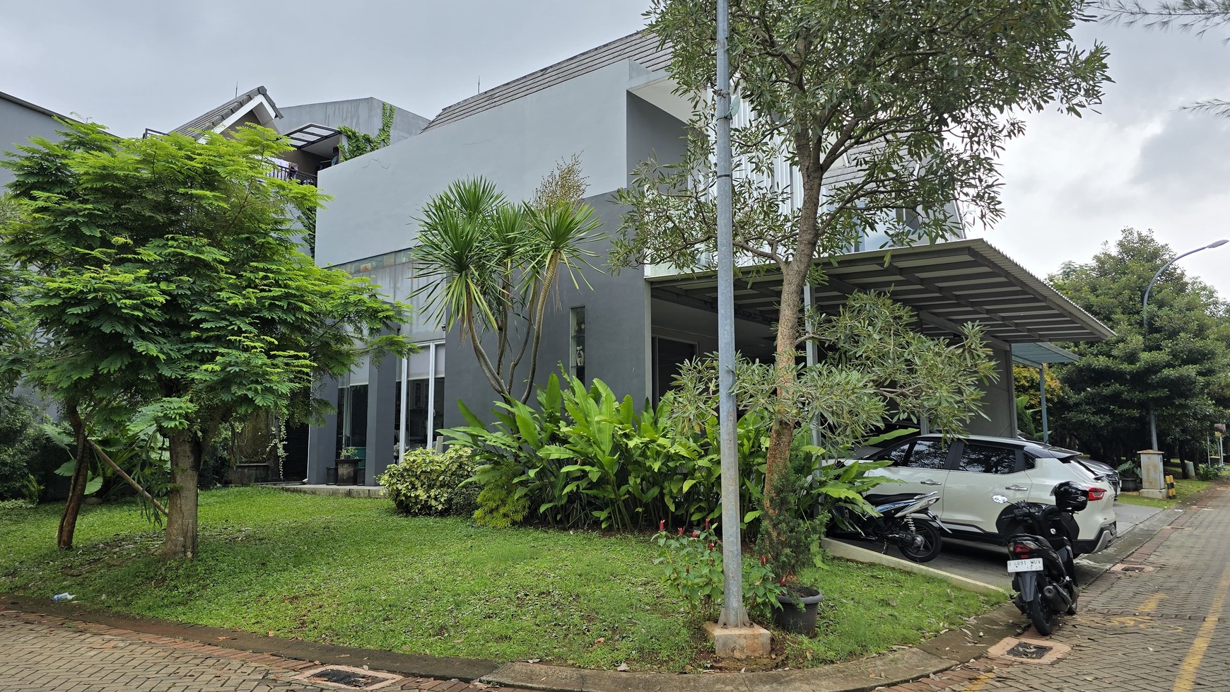 Rumah Hitung Tanah Area Cipete