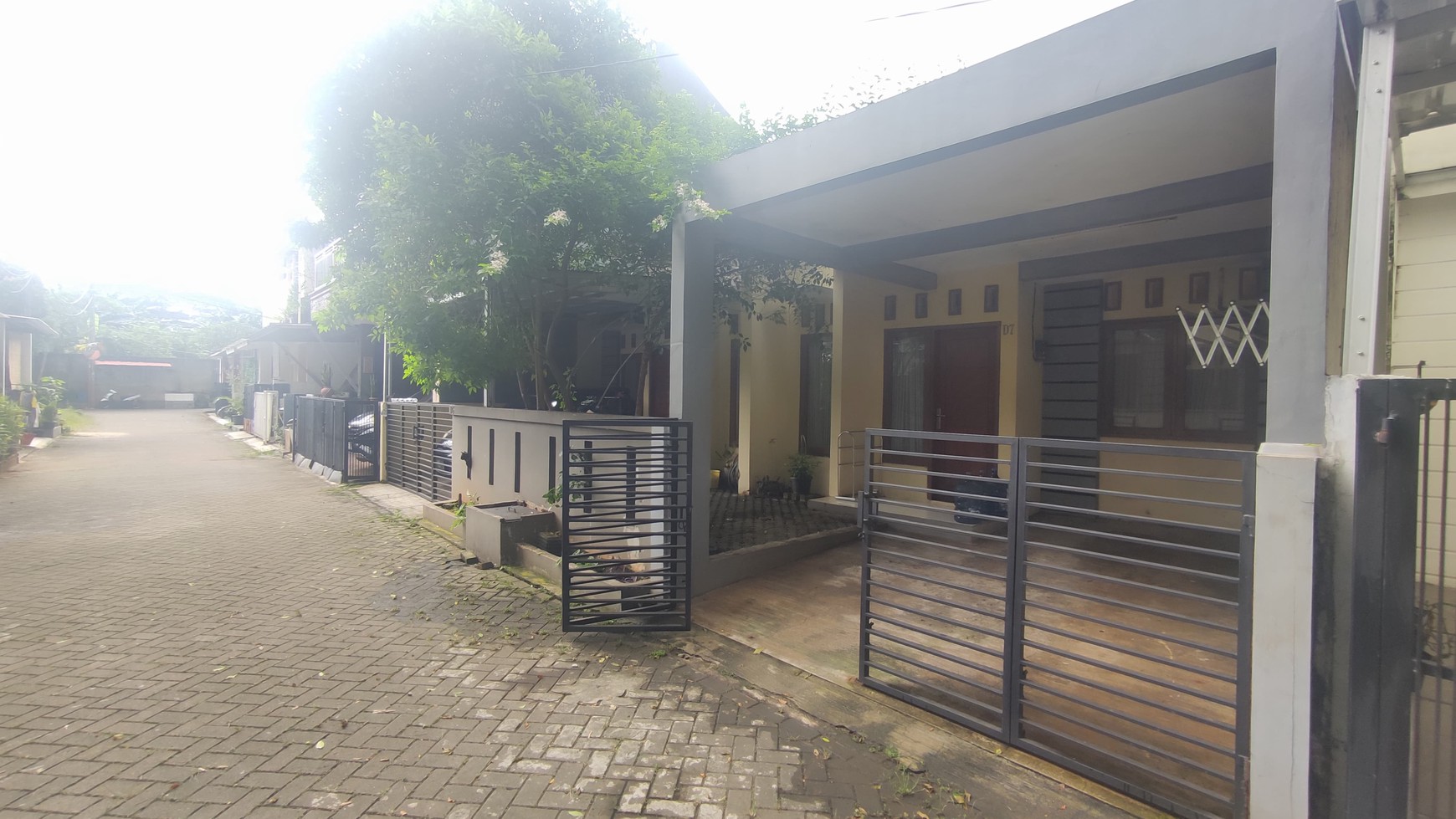 Rumah Minimalis, 1 Lantai, bebas banjir, siap huni di Pesanggrahan