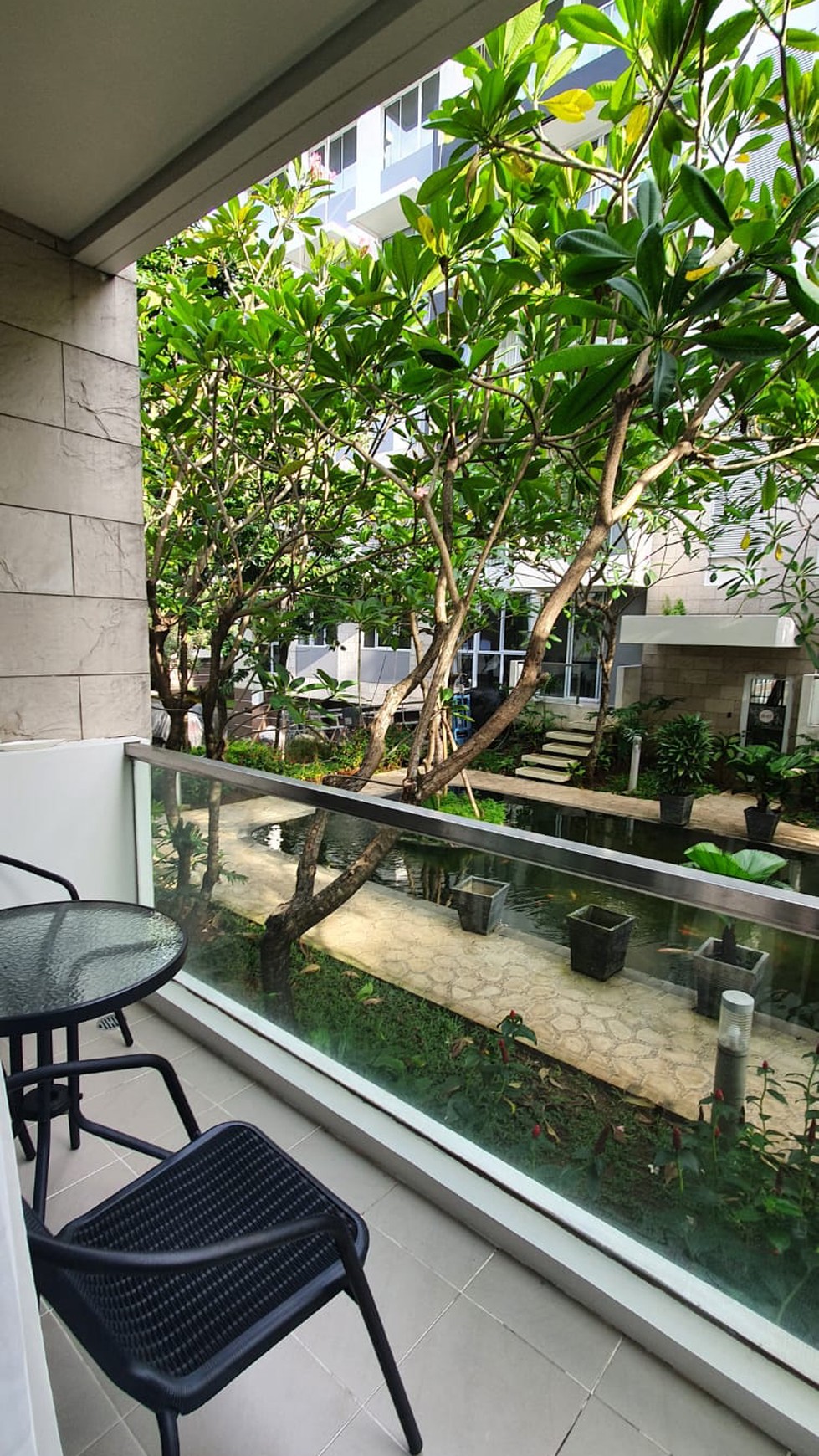 Apartemen Rainbow Spring full furnished harga Murah