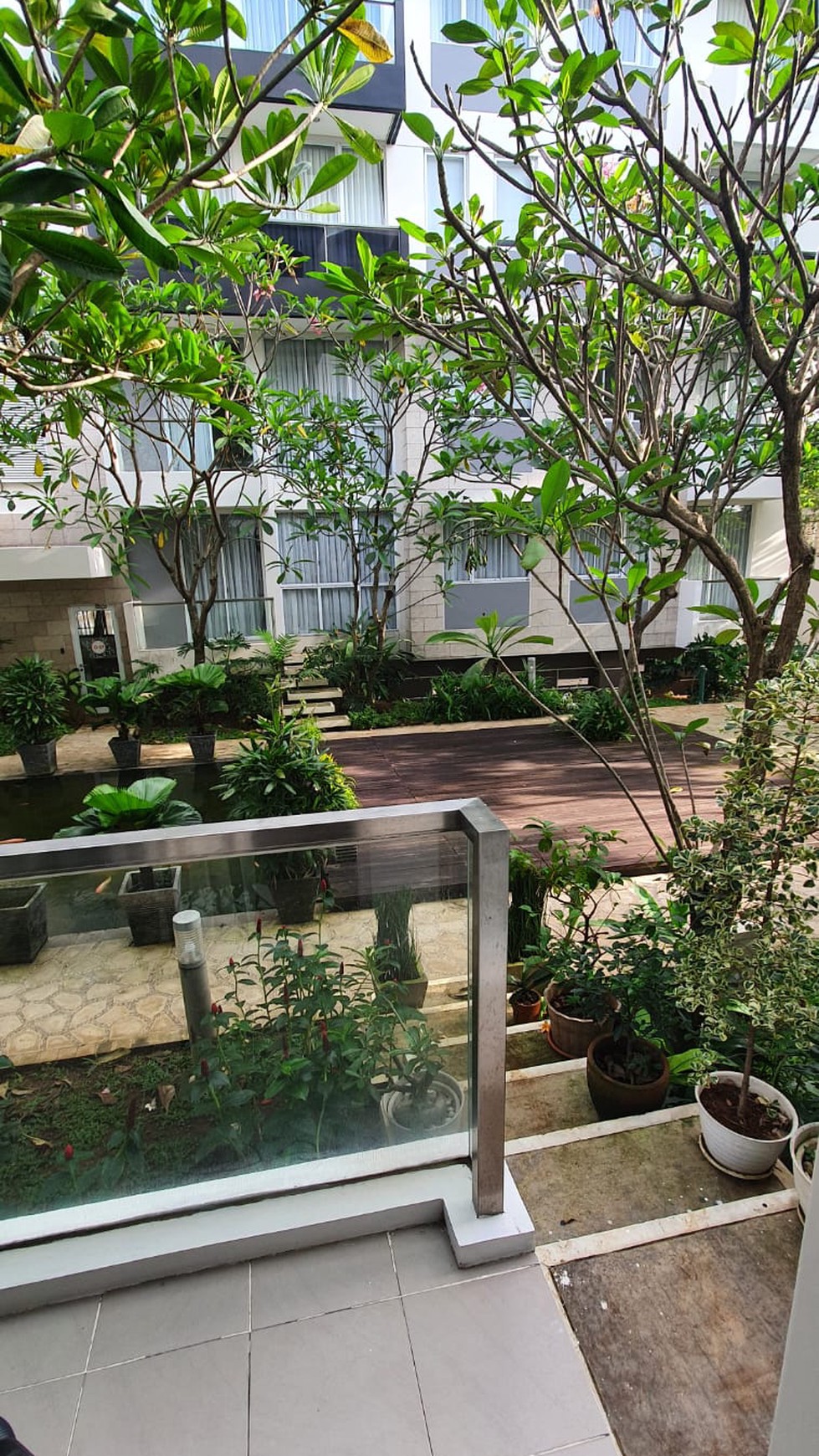 Apartemen Rainbow Spring full furnished harga Murah