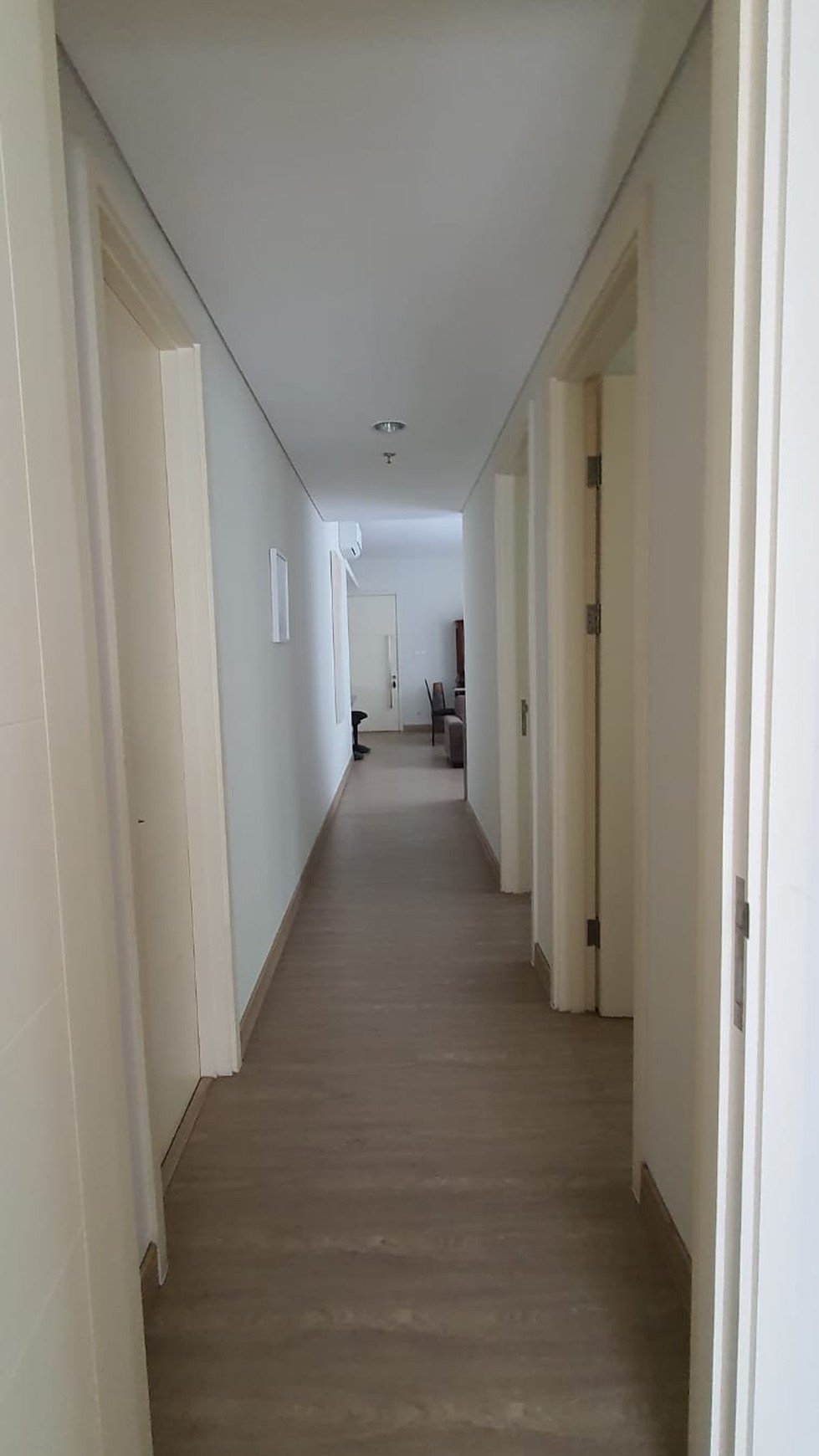 Apartemen Rainbow Spring full furnished harga Murah