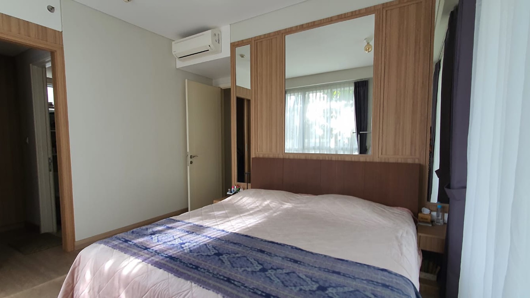 Apartemen Rainbow Spring full furnished harga Murah
