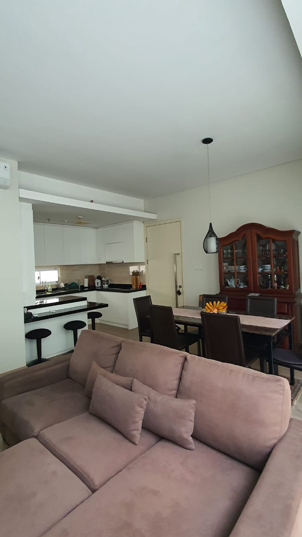 Apartemen Rainbow Spring full furnished harga Murah