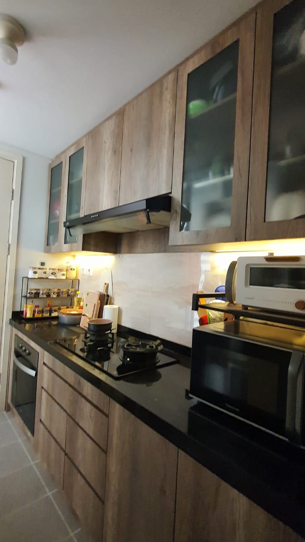 Apartemen Rainbow Spring full furnished harga Murah