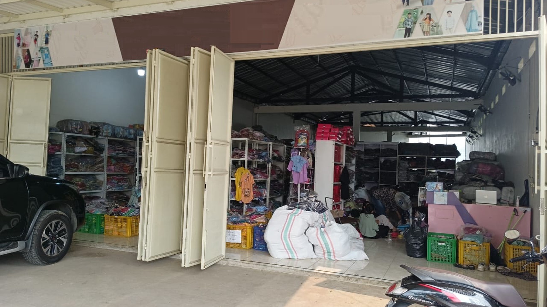 Kavling sudah ada bangunan gudang di Jl. Pondok Jagung Raya jelupang serpong