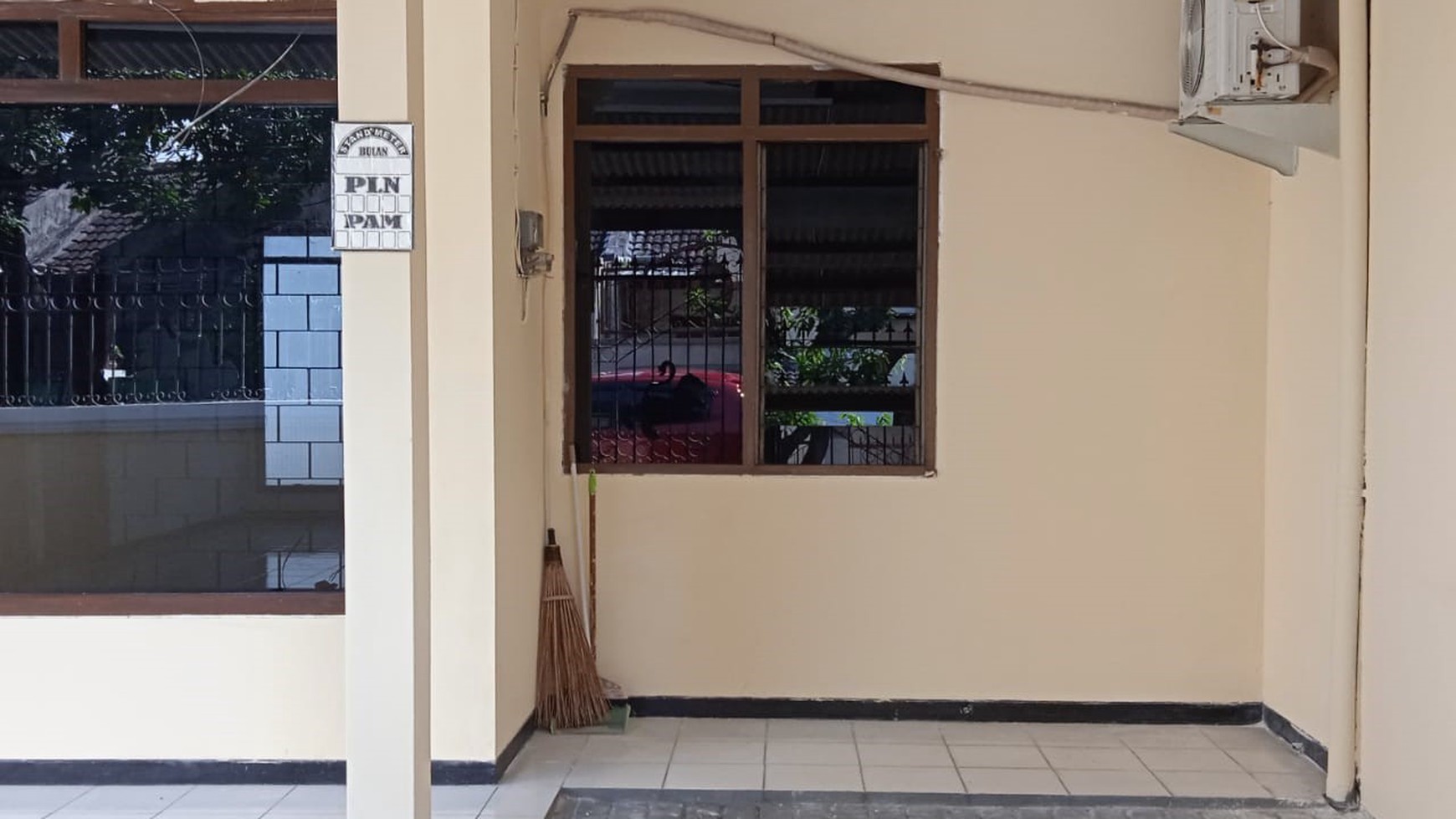 Rumah di Kutisari Indah Utara Surabaya Selatan, Bagus + Terawat, Siap Huni