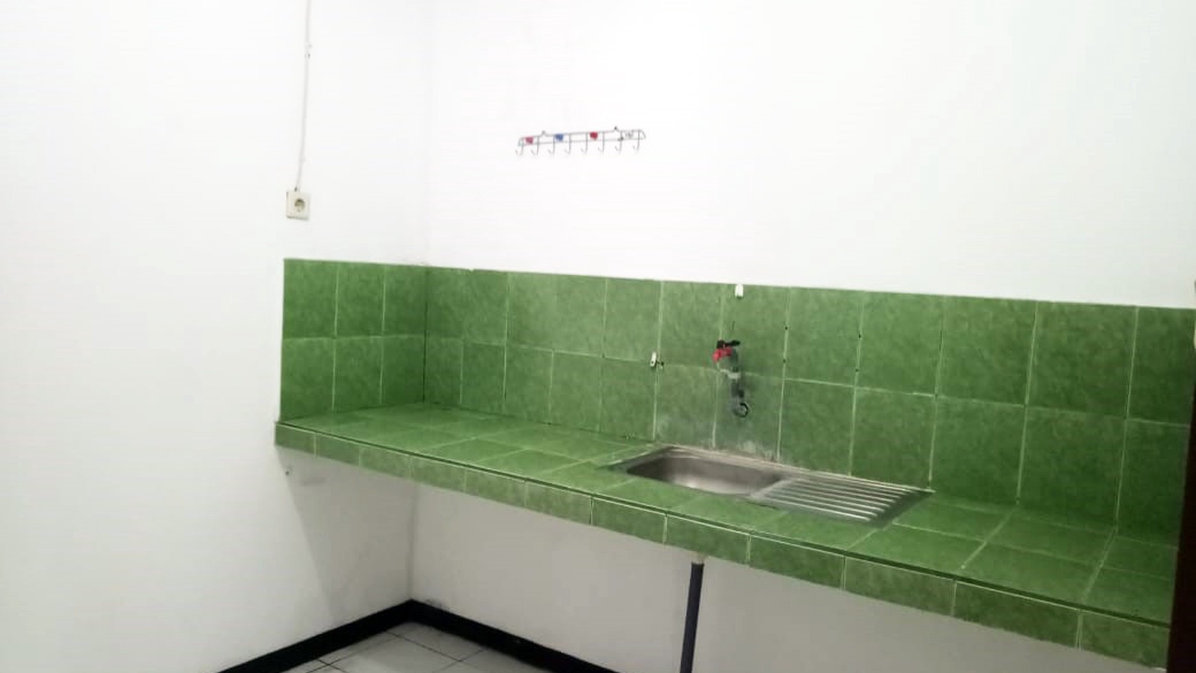 Rumah di Kutisari Indah Utara Surabaya Selatan, Bagus + Terawat, Siap Huni