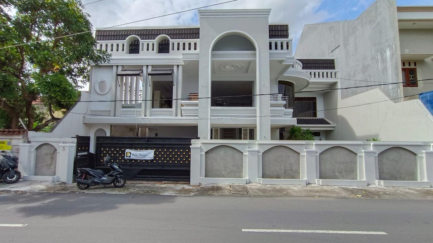 Rumah Bagus Di Jl Gatot Subroto Denpasar Utara Bali