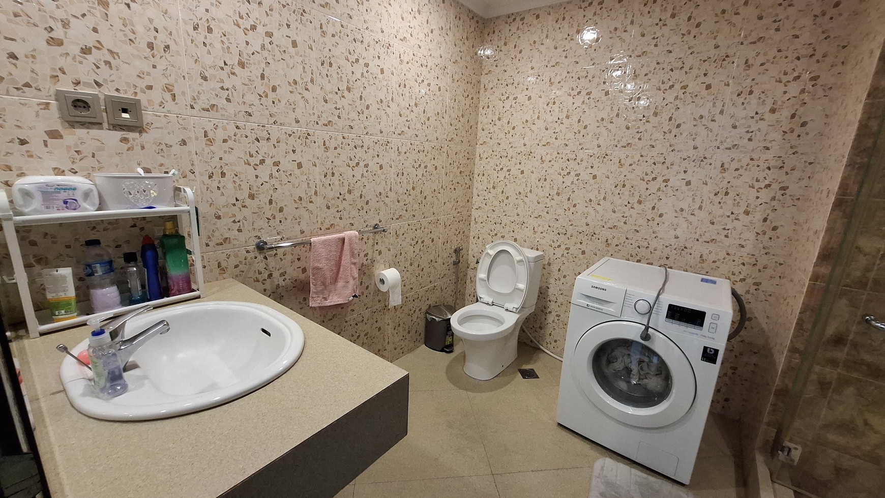 Apartemen Bellagio 2BR Fully Furnished Mega Kuningan Jaksel