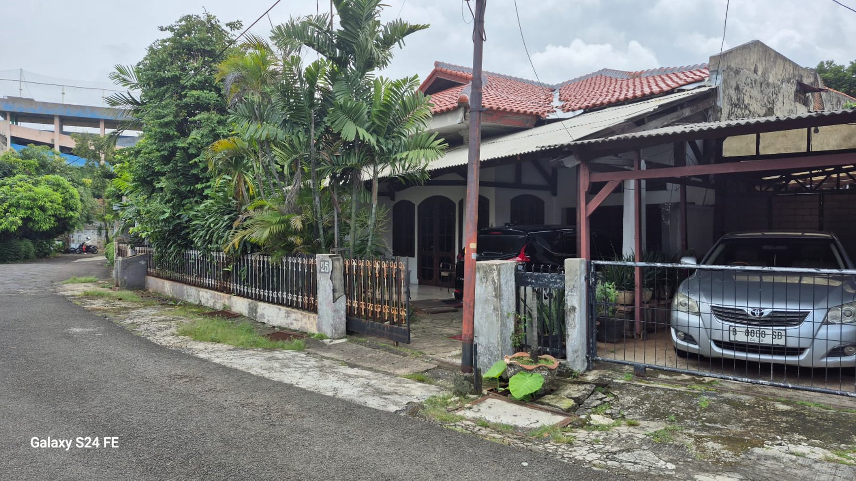 dijual