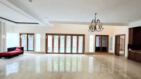 Tropical Modern Home Area Lebalk Bulus