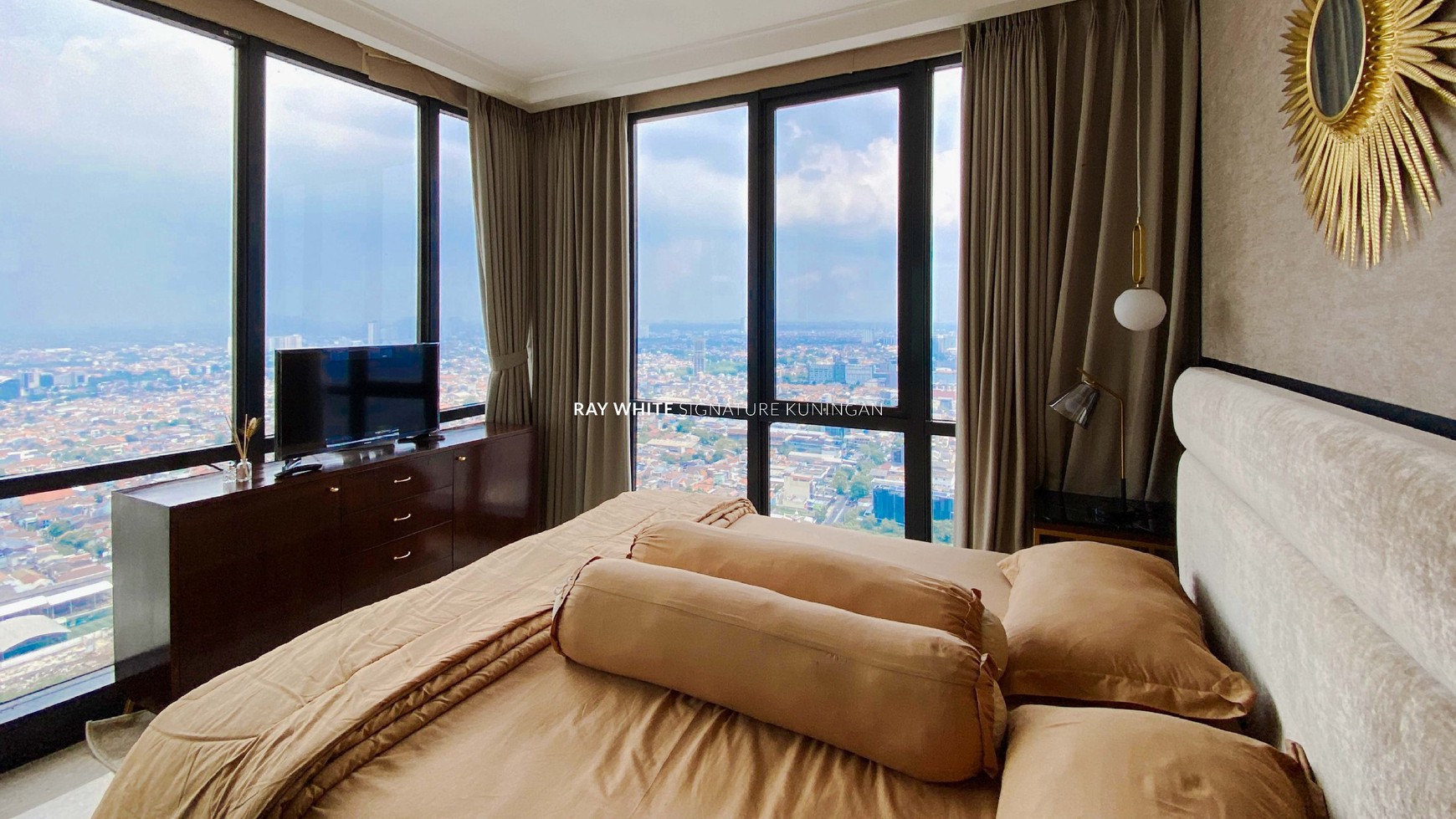 Jual dan Sewa Apartemen 3 Bedroom di Permata Hijau Suites