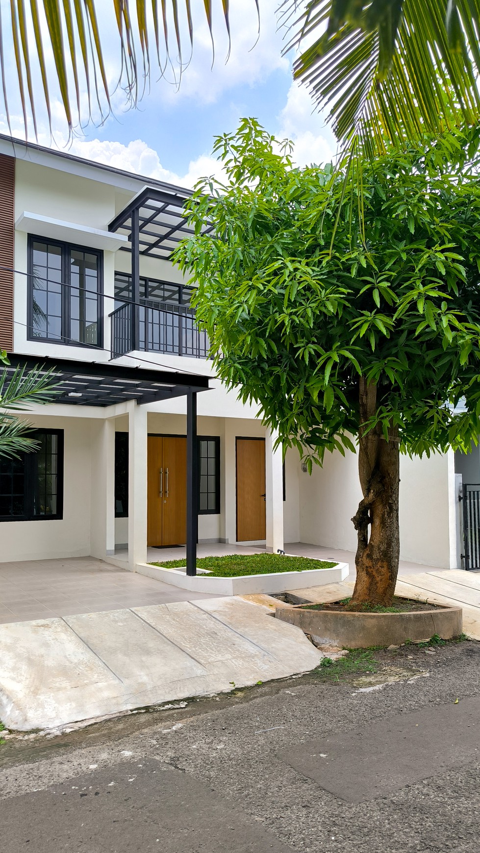 Rumah Baru di Cluster Graha Raya Bintaro Jaya