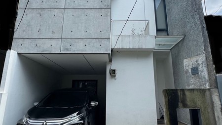 Rumah Minimalis Siap Huni di Graha Bunga Bintaro Pondok Aren Tangerang Selatan