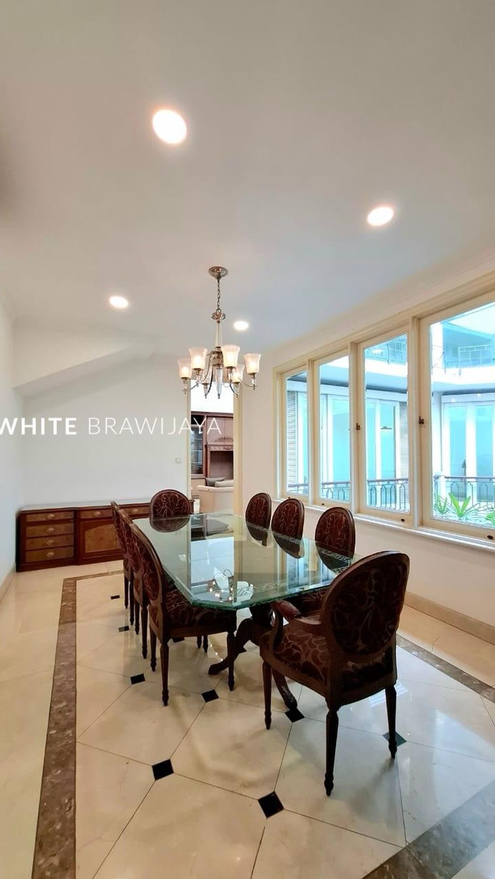 Tropical Modern Home Tirtayasa Kebayoran Baru