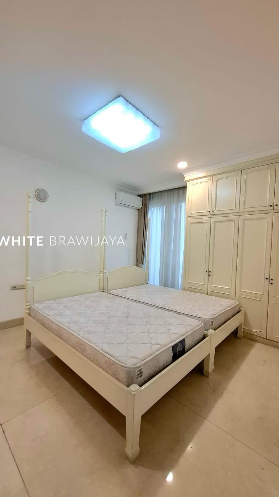 Tropical Modern Home Tirtayasa Kebayoran Baru